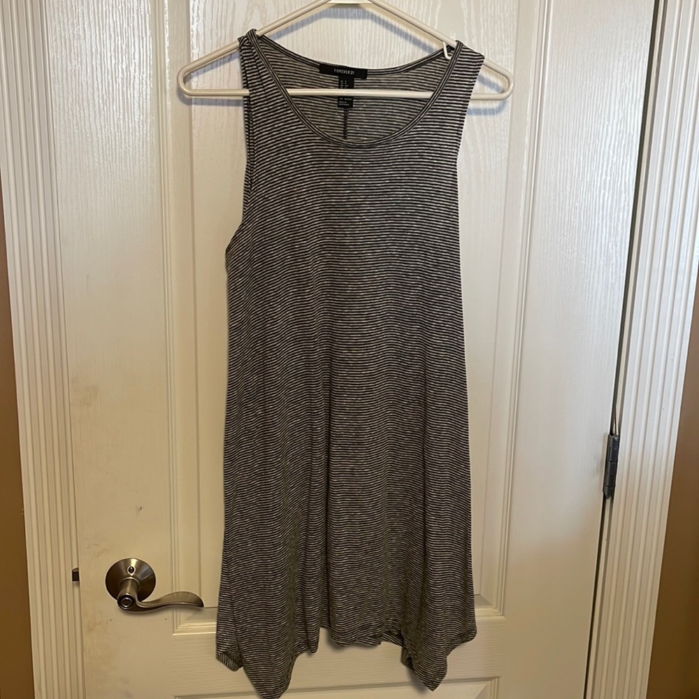 Forever 21 Long Tank-top